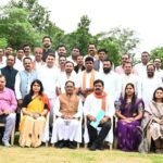 मुख्यमंत्री विष्णु देव साय नवनिर्वाचित जिला पंचायत अध्यक्षों एवं उपाध्यक्षों के 03 दिवसीय प्रशिक्षण कार्यक्रम के शुभारंभ में हुए शामिल